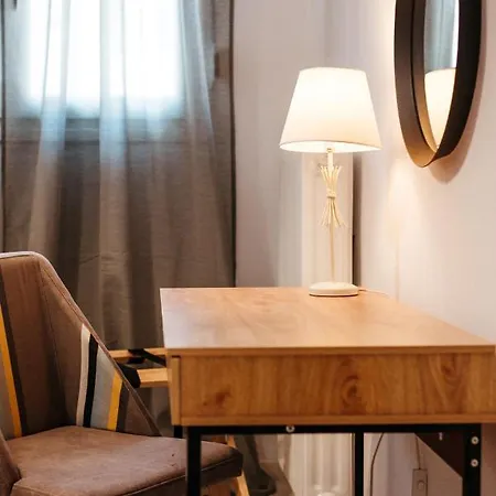 L&c Suites - C